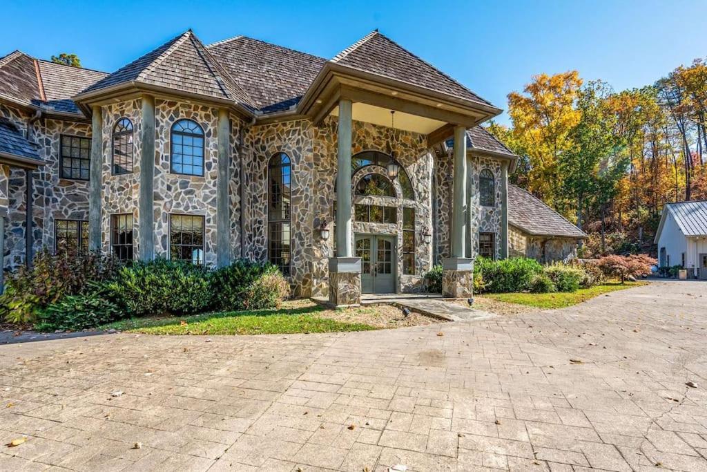 Mountain Bliss: Estate W/ Views~Firepit~Hot Tub~Gburg 5Min~3 Pools Villa Gatlinburg Exterior photo